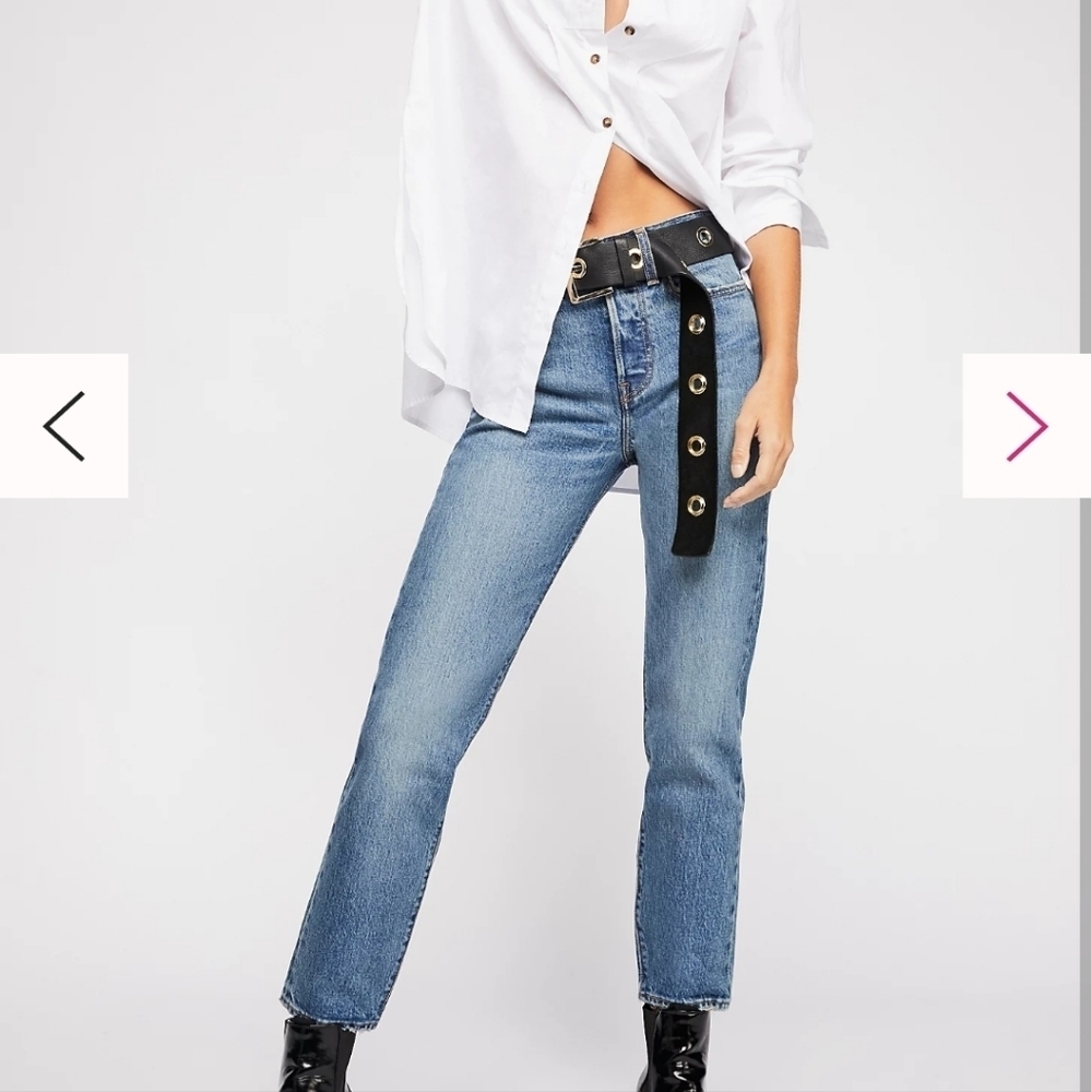 Levi's  wedgie straight high rise Size 31